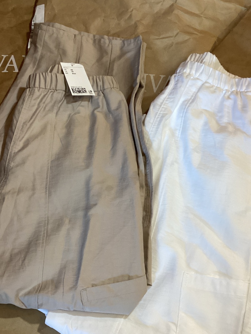 2 For 1. Barrel Leg, Cargo,  Pants. H&M Beige and White